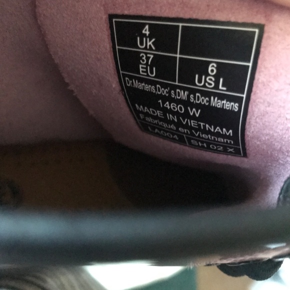 NEW Dr. Doc Martens boots 6 light Pink Patent Leather Lamper Combat Women’s 1460 - Picture 11 of 11